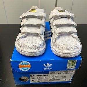 Adidas superstar ( toddler size 9c)